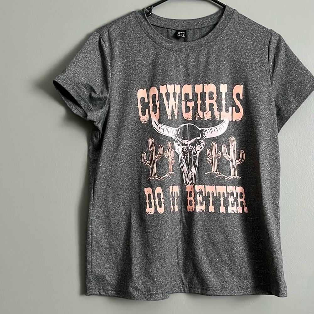 Graphic T shirt